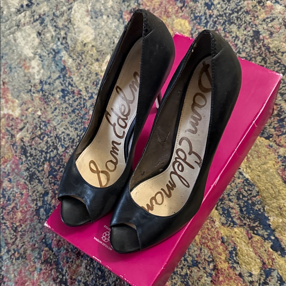 Sam Edelman Classic Black Peep Toe Heels SZ 10